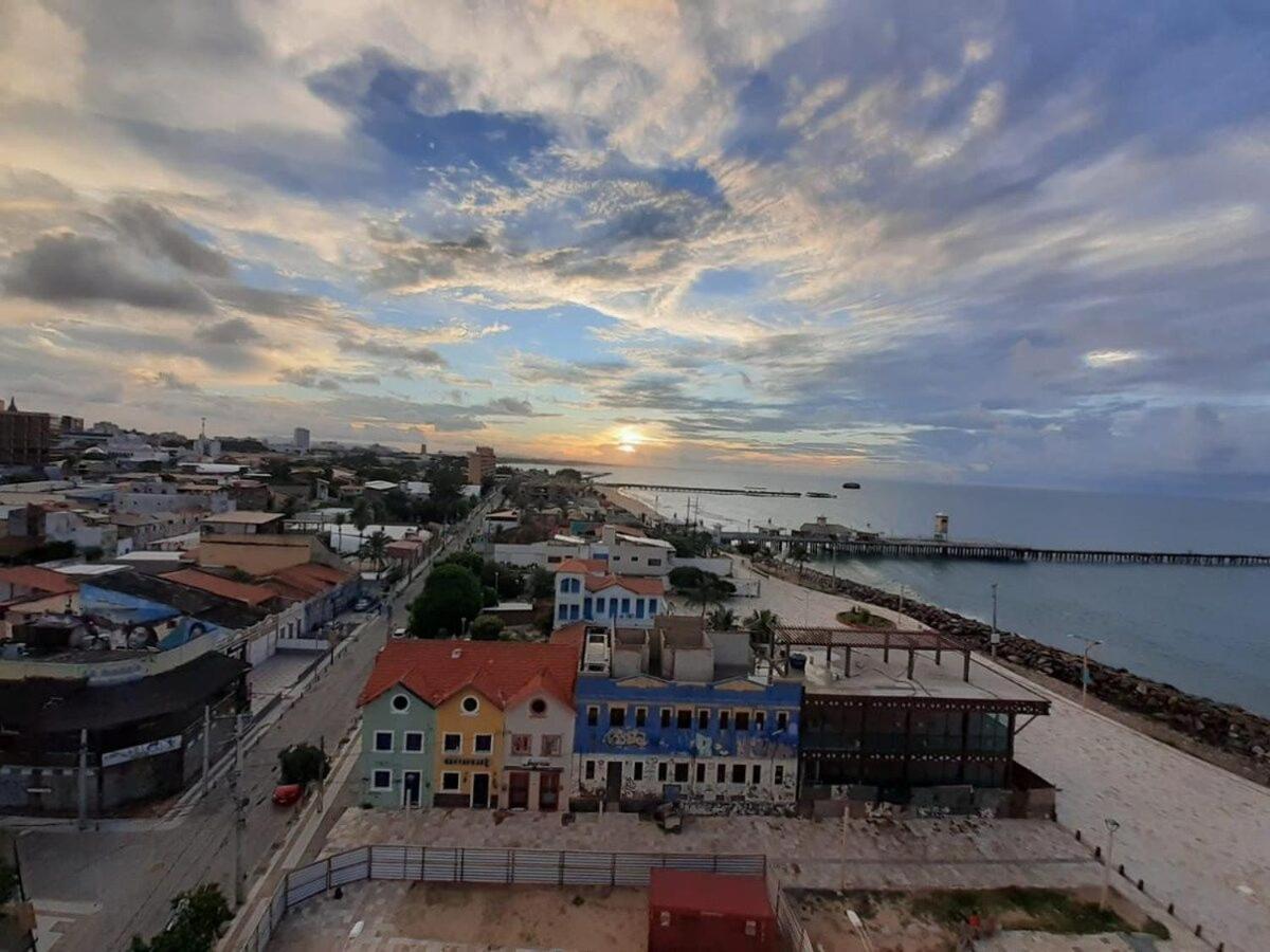 605 Flat mobiliado com vista lateral mar na Praia de Iracema Fortaleza  Exterior foto